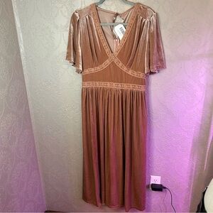 Elegant Brown V-Neck Dress Sadie Grace Renaissance dress velvet new nwt L large